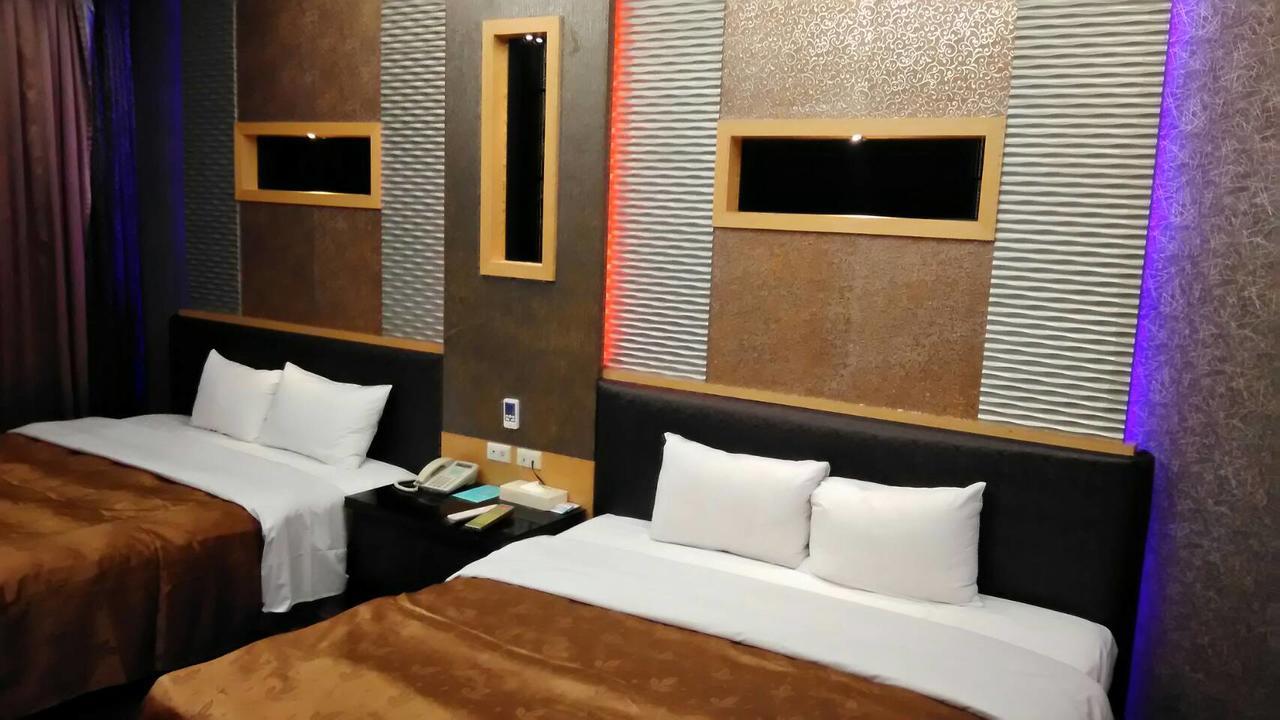 Michelle Motel Taichung Eksteriør billede